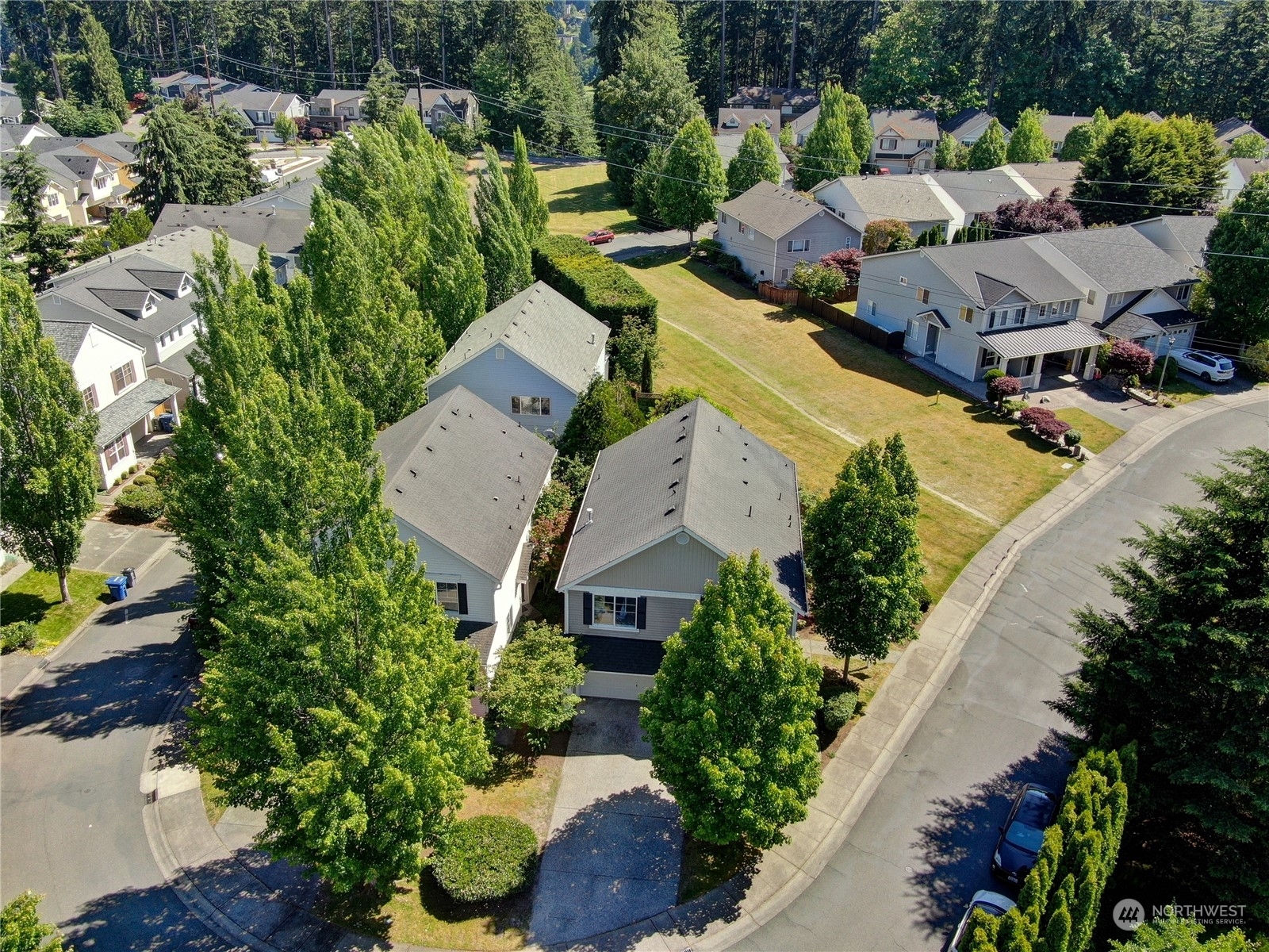 Property Photo: 9239 NE 174th Place WA 98011