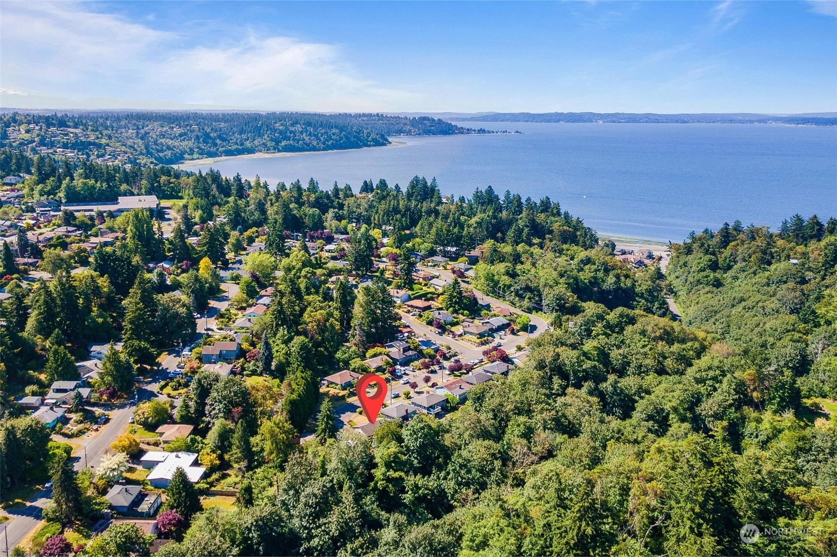 Property Photo:  11405 30th Place SW  WA 98146 