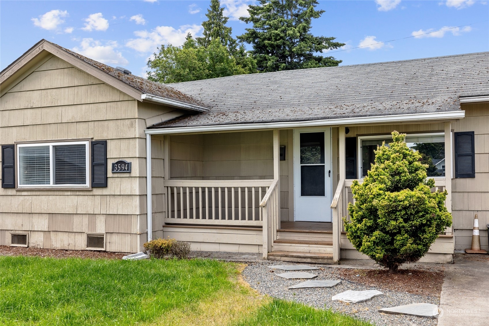 Property Photo:  3594 E G Street  WA 98404 