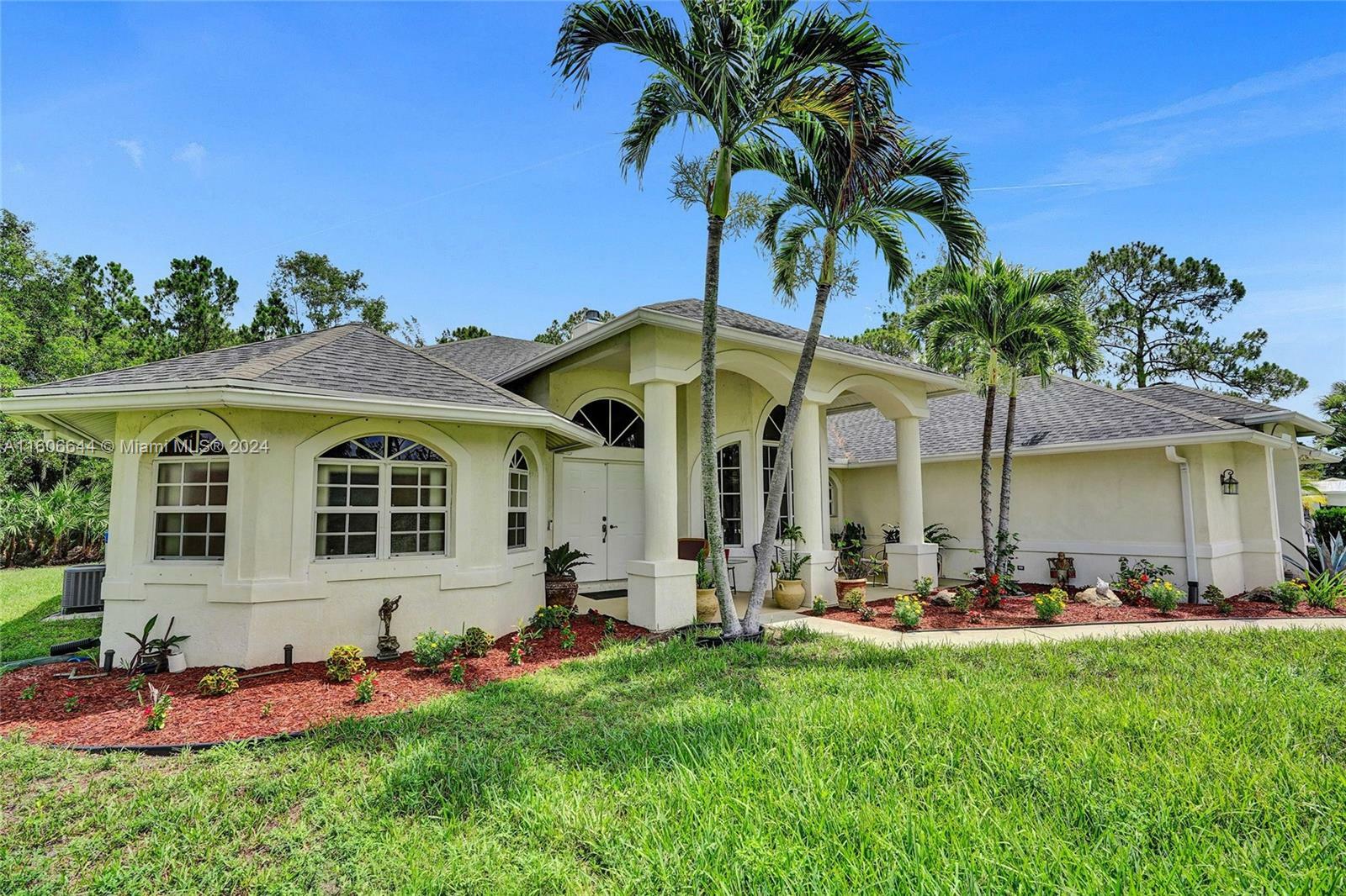 Property Photo:  14735 N 68th St N  FL 33470 