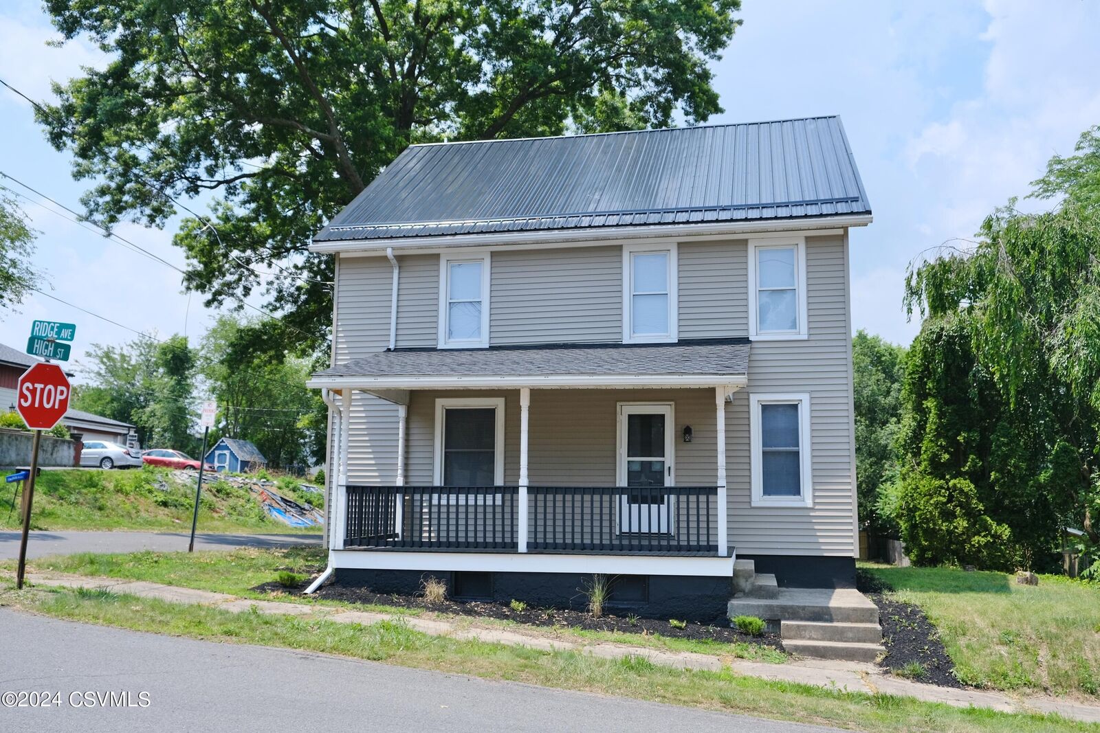 Property Photo: 214 Ridge Avenue PA 17847