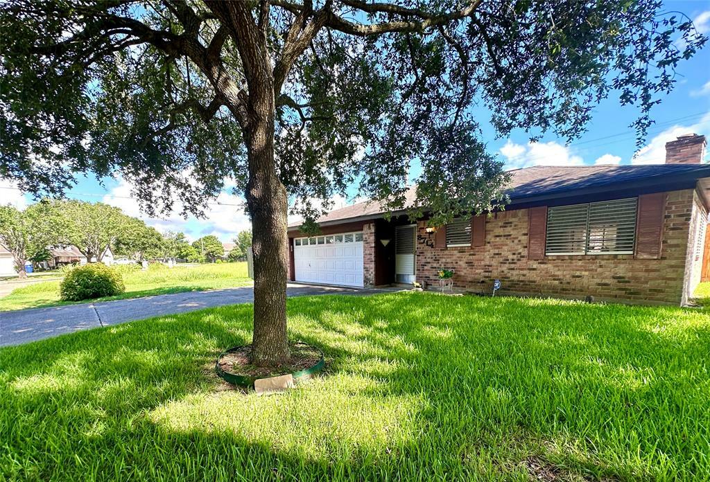 Property Photo: 8714 Shiloh Drive TX 77591