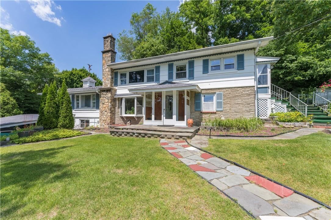 Property Photo:  25 W Lakeshore Drive  NY 10512 