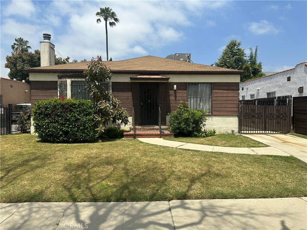 Property Photo:  1857 Clyde Avenue  CA 90019 