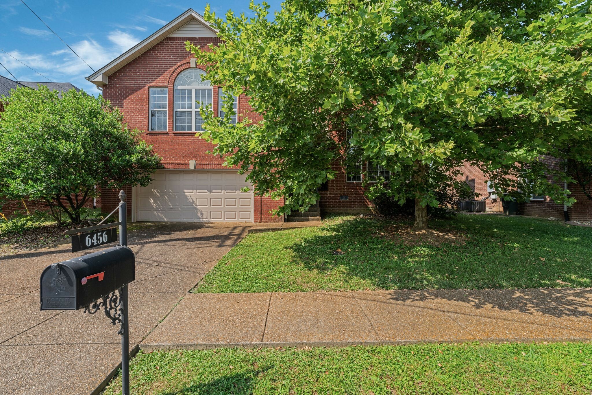 Property Photo:  6456 Sunnywood Dr  TN 37211 