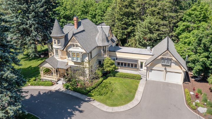 Property Photo:  2215 Raymond Avenue  MT 59802 