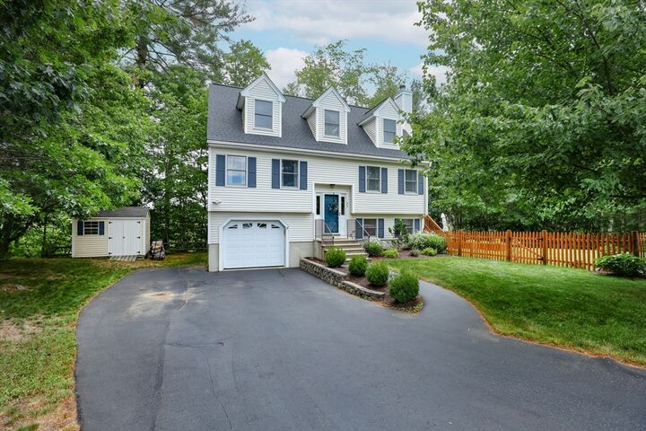 Property Photo:  23 Seneca Ln  MA 01887 