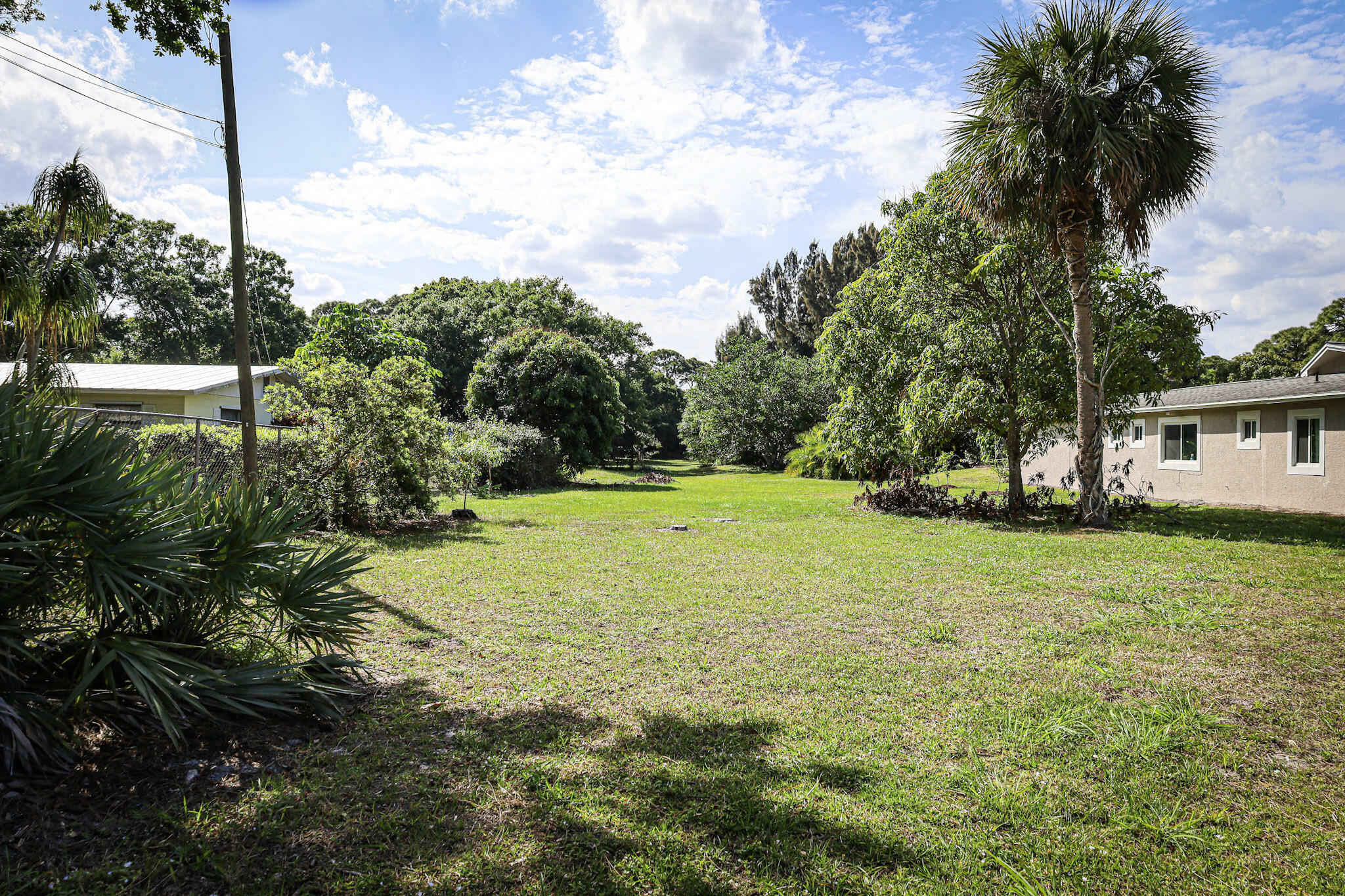 Property Photo:  Xxx Fairway Drive  FL 34950 