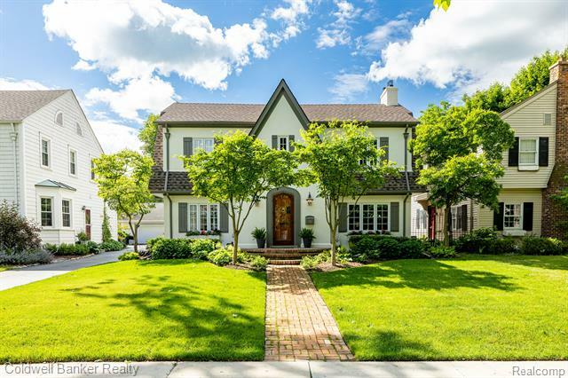 Property Photo: 16 Village Lane MI 48230