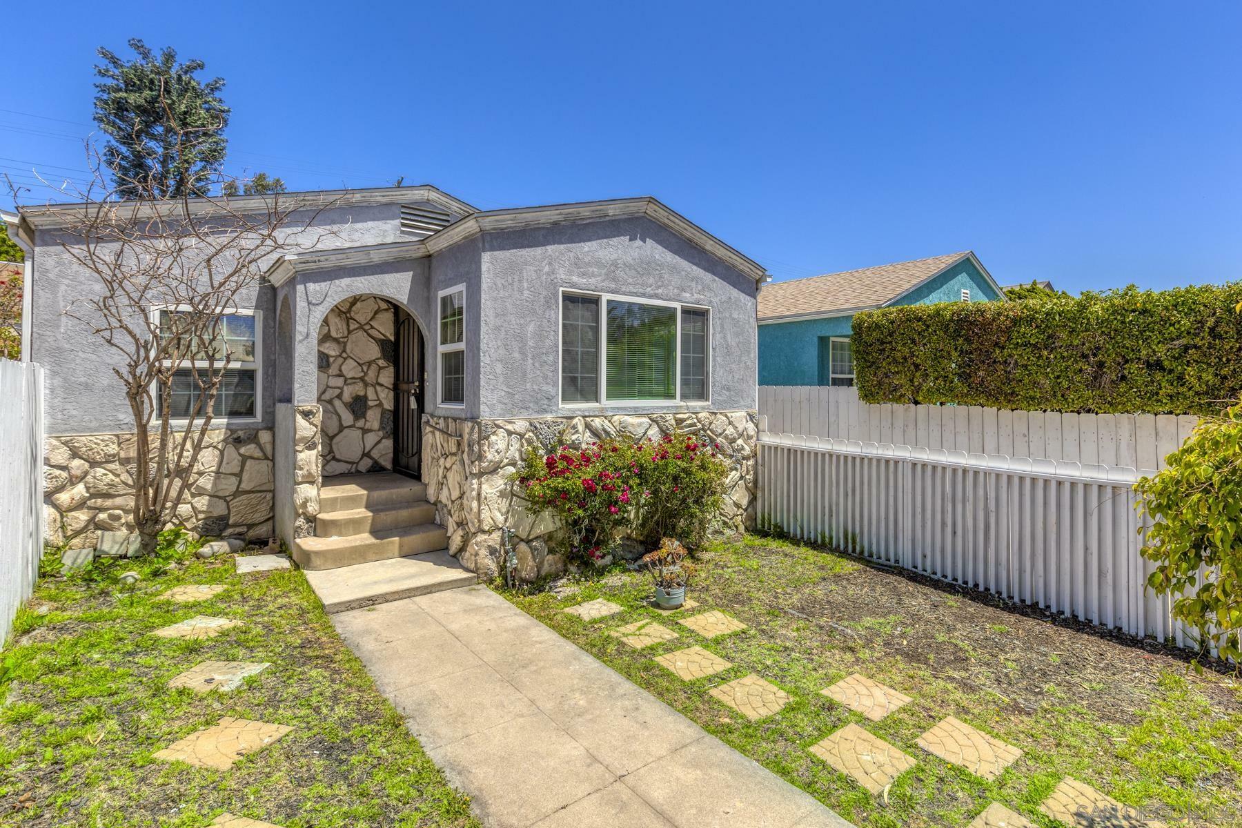 Property Photo: 3020 G St CA 92102