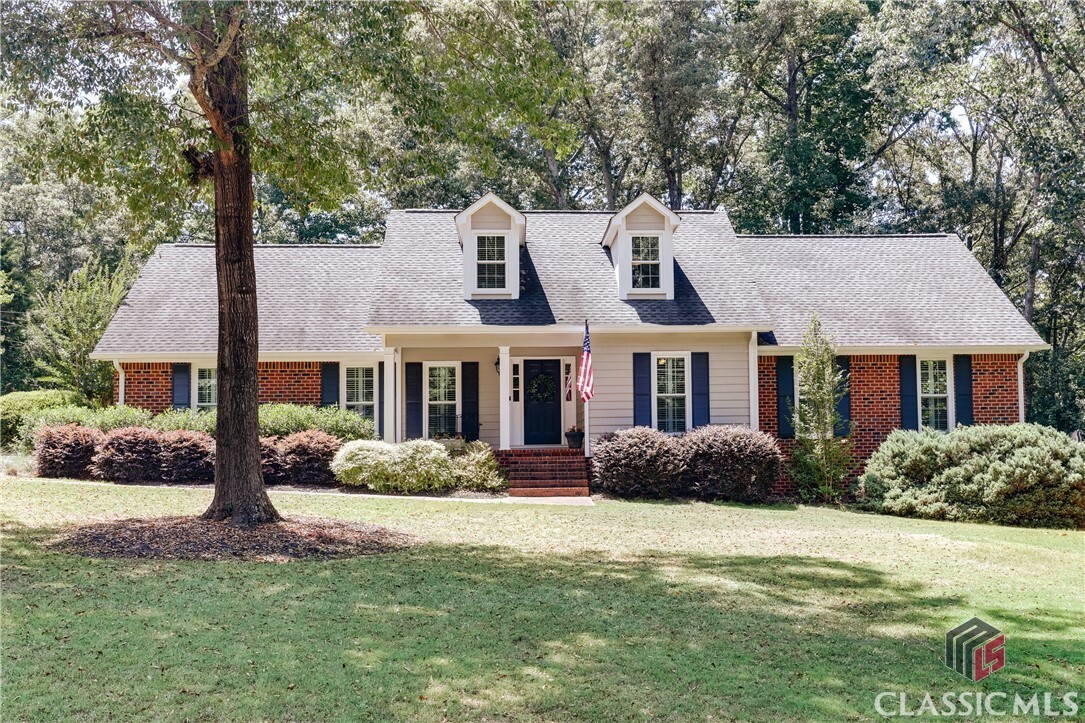 Property Photo:  1061 Campbellton Place  GA 30677 