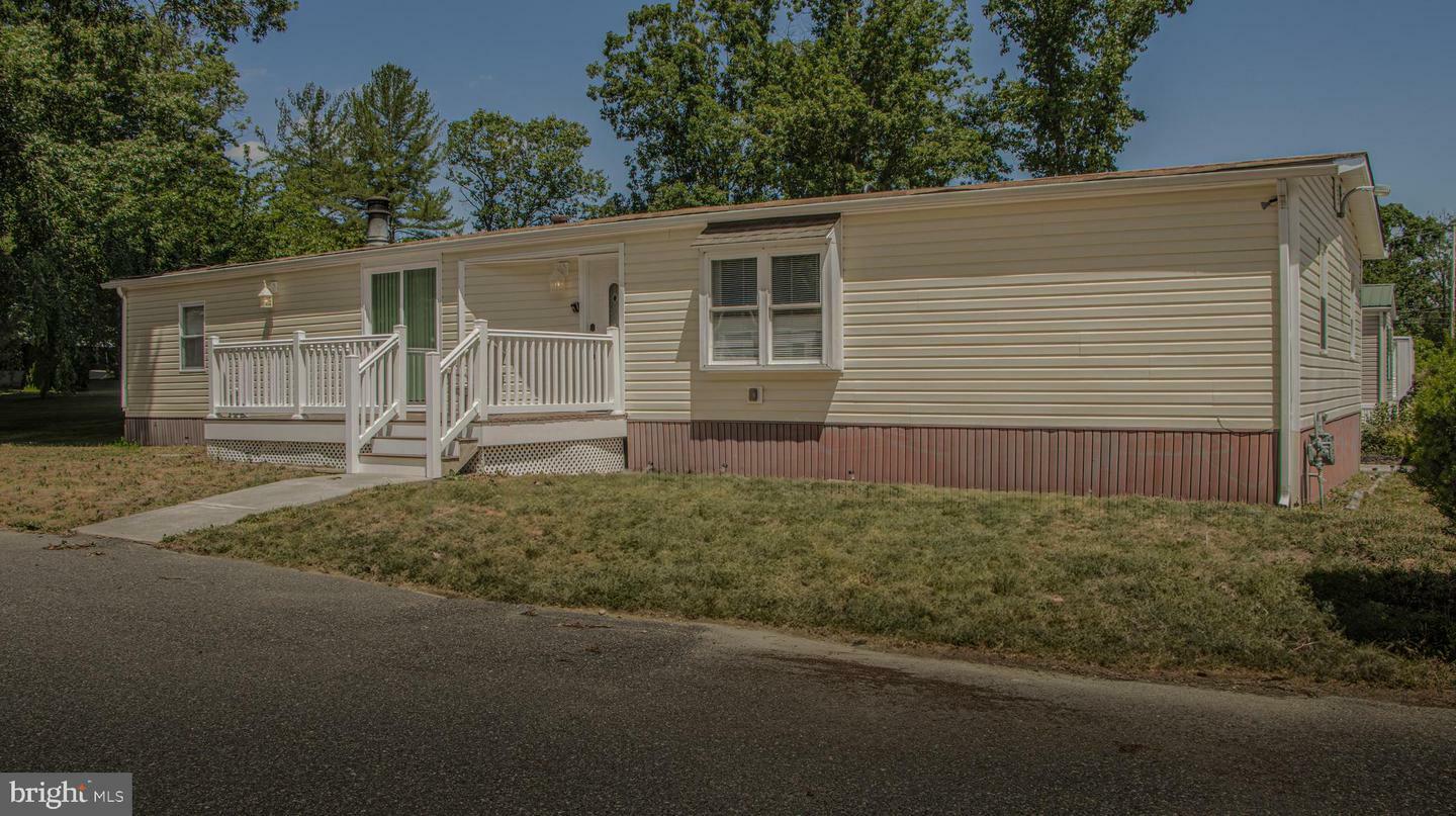 Property Photo: 7 Luann Drive NJ 08318