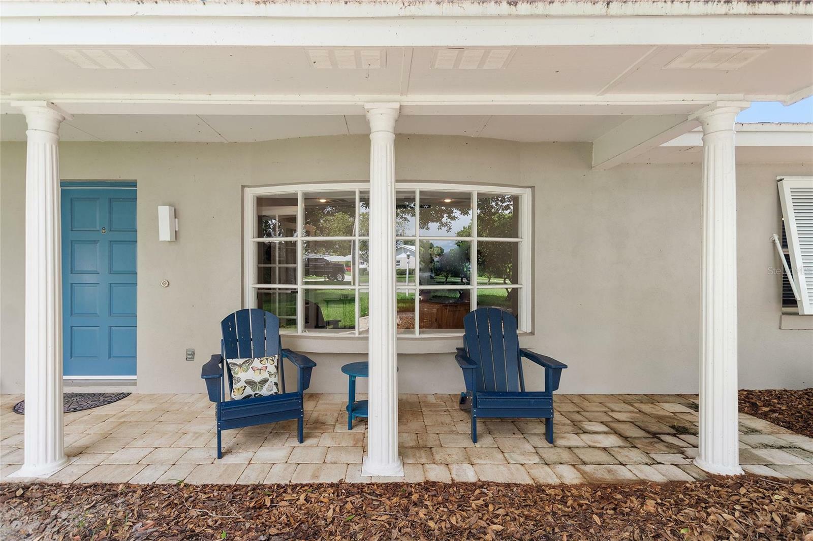Property Photo: 27 Lake Link Drive SE FL 33884