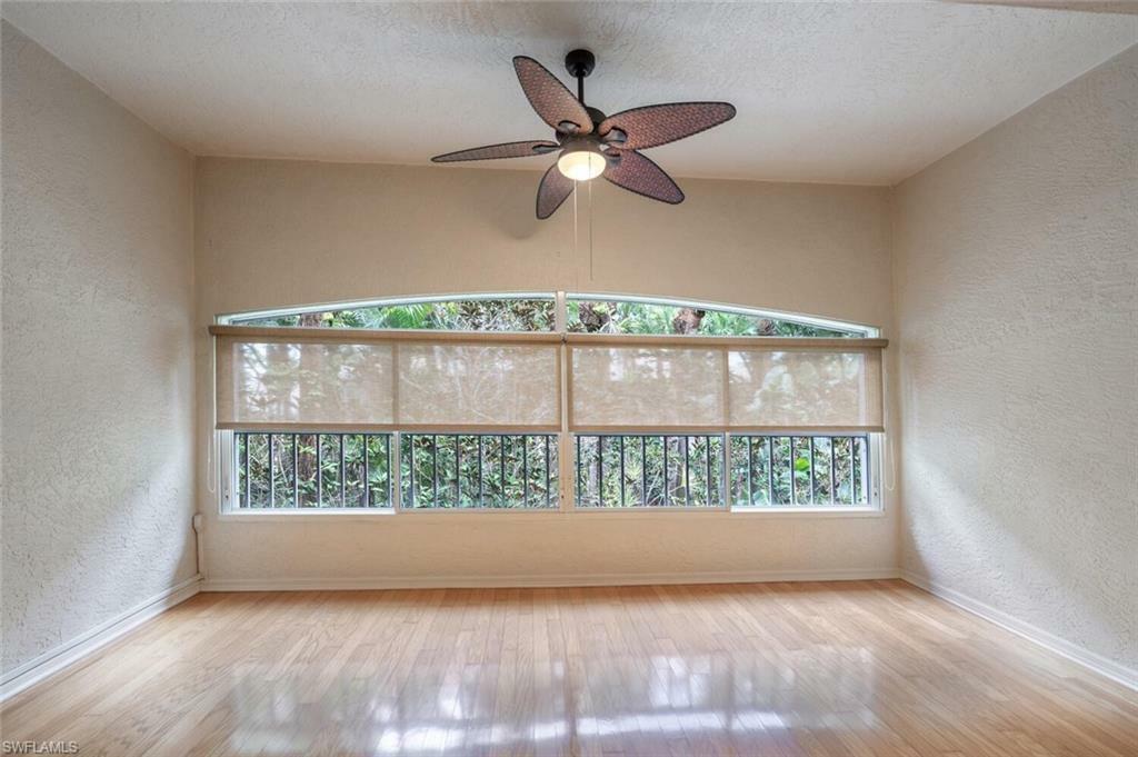 Property Photo:  1096 Woodshire Ln C210  FL 34105 