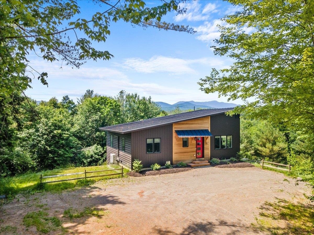 Property Photo:  140 Sky Acres Drive  VT 05672 