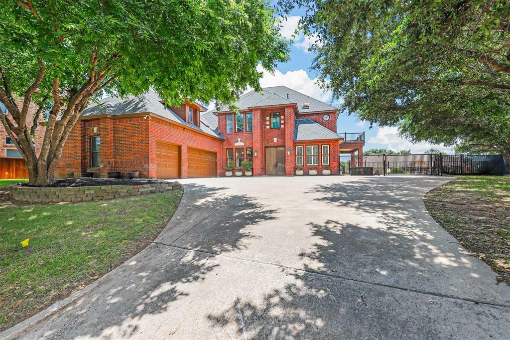 Property Photo:  3502 Corinthian Court  TX 76016 