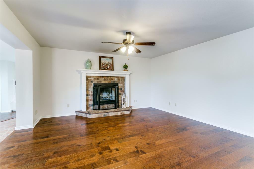 Property Photo:  3204 John Court S  TX 76054 