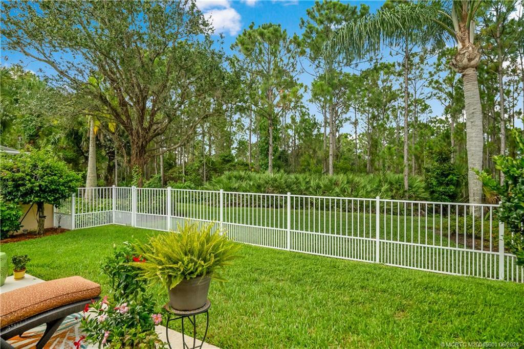 Property Photo:  9164 SE Hawks Nest Court  FL 33455 