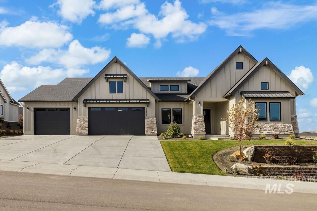 Property Photo:  11351 N Elk Ridge Way  ID 83714