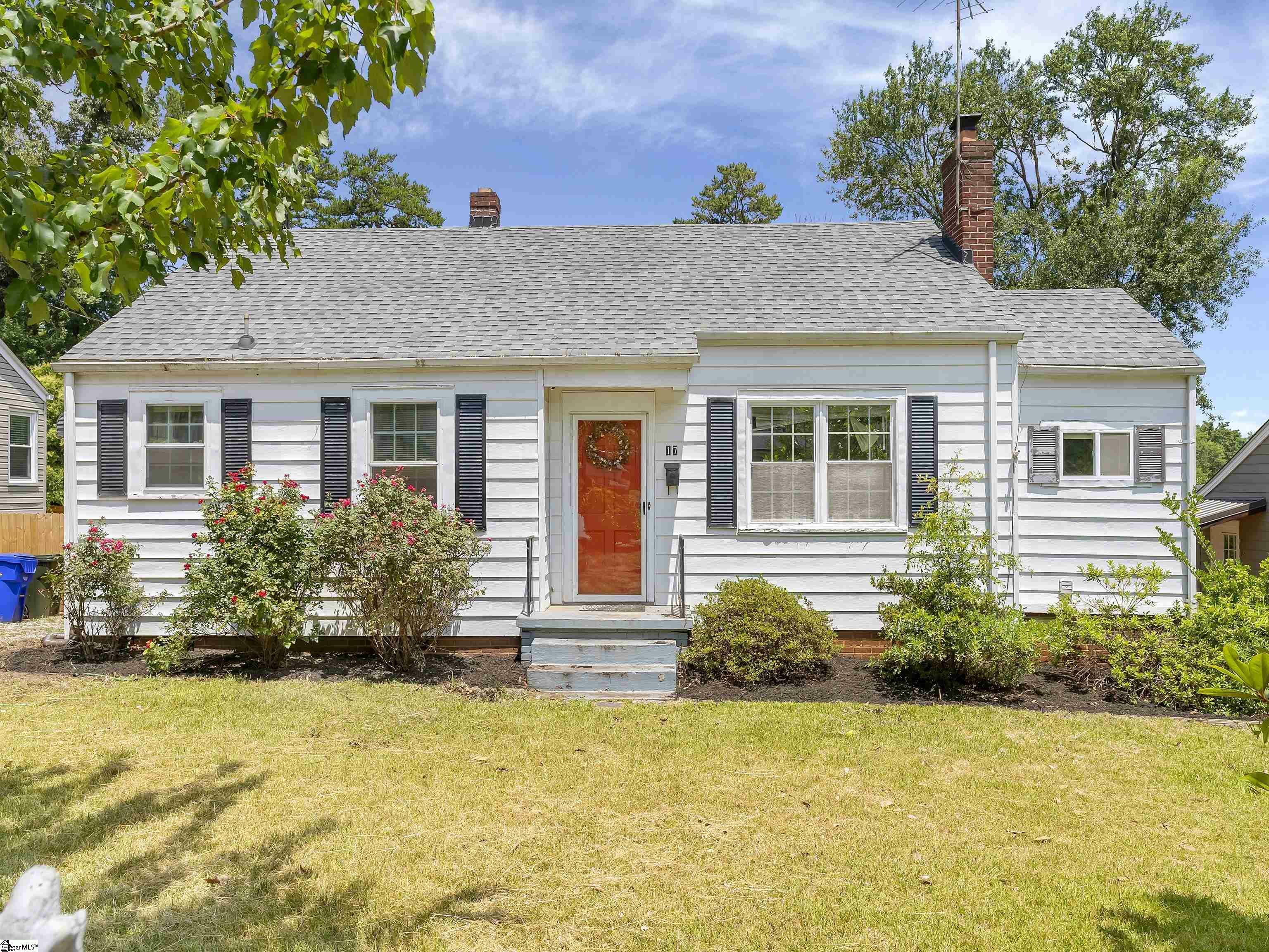 Property Photo: 17 Waters Avenue SC 29605