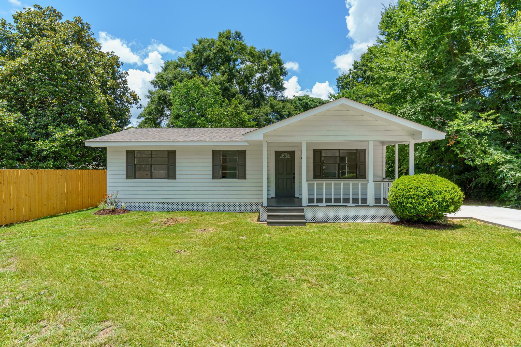 Property Photo:  108 Glenwood Dr.  MS 39465 