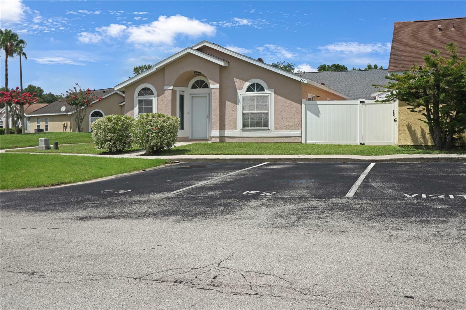 Property Photo:  211 Panorama Drive  FL 32708 