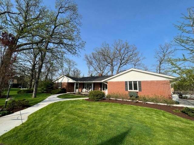 Property Photo: 3123 Maurice Dr WI 53182