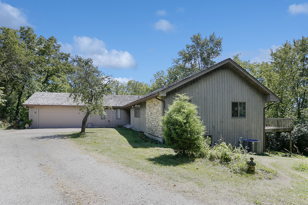 Property Photo:  14801 131st Street  IL 60439 