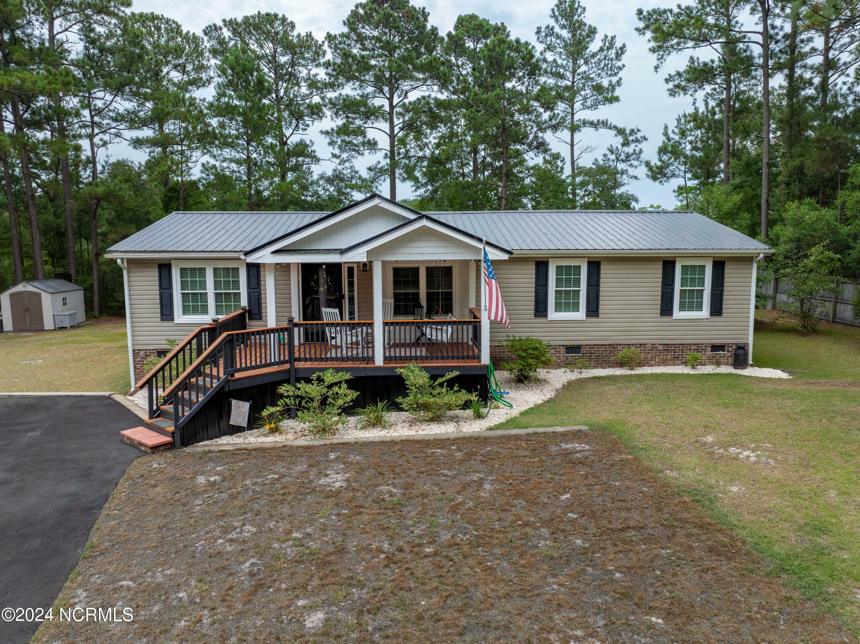 Property Photo:  656 Bradshaw Road  NC 28460 