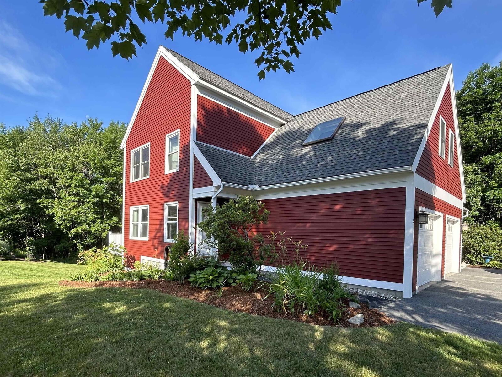 Property Photo:  22 Westridge Drive  NH 03458 