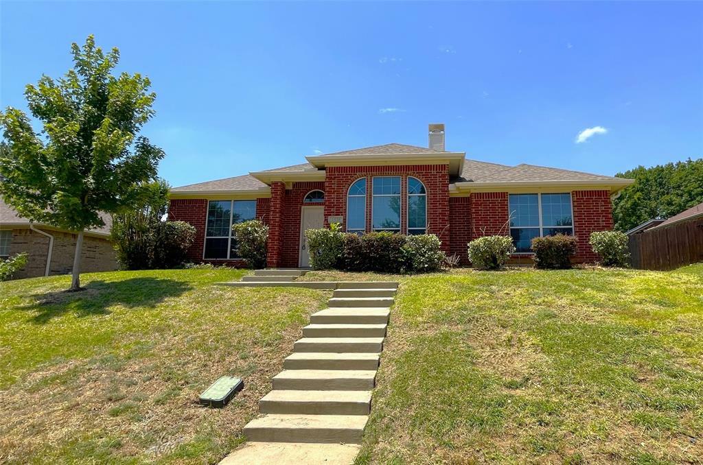 Property Photo:  1534 Steamboat Trail  TX 75077 