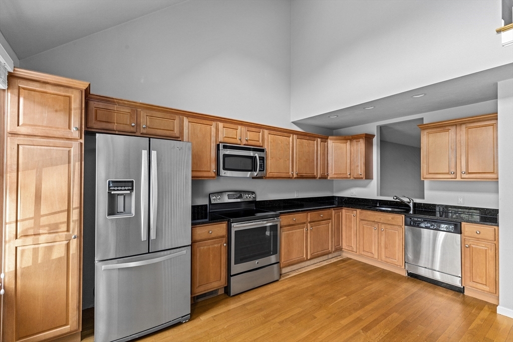 Property Photo: 3 Adams Ct 3 MA 02043