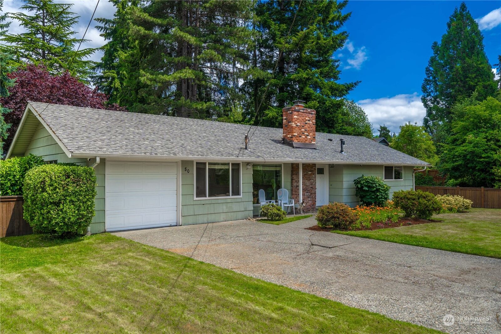 Property Photo: 80 159th Place NE WA 98008