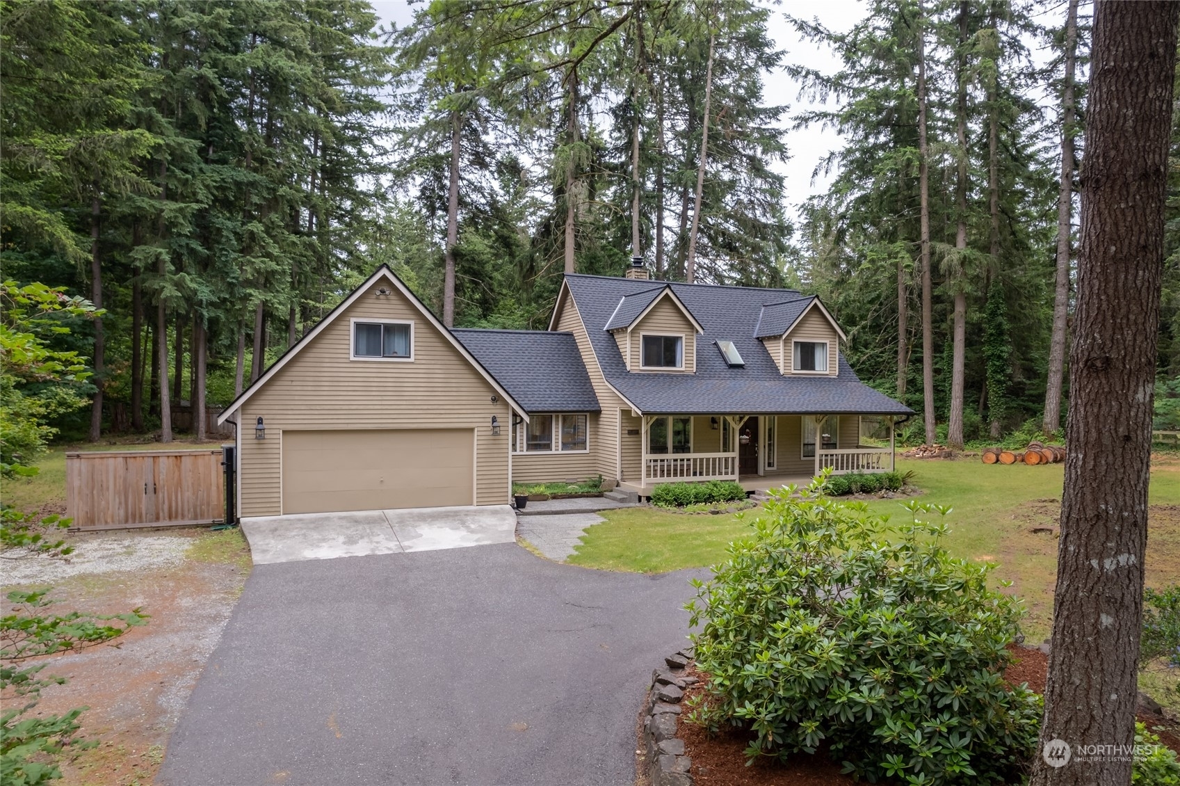 Property Photo:  28226 193rd Avenue SE  WA 98042 