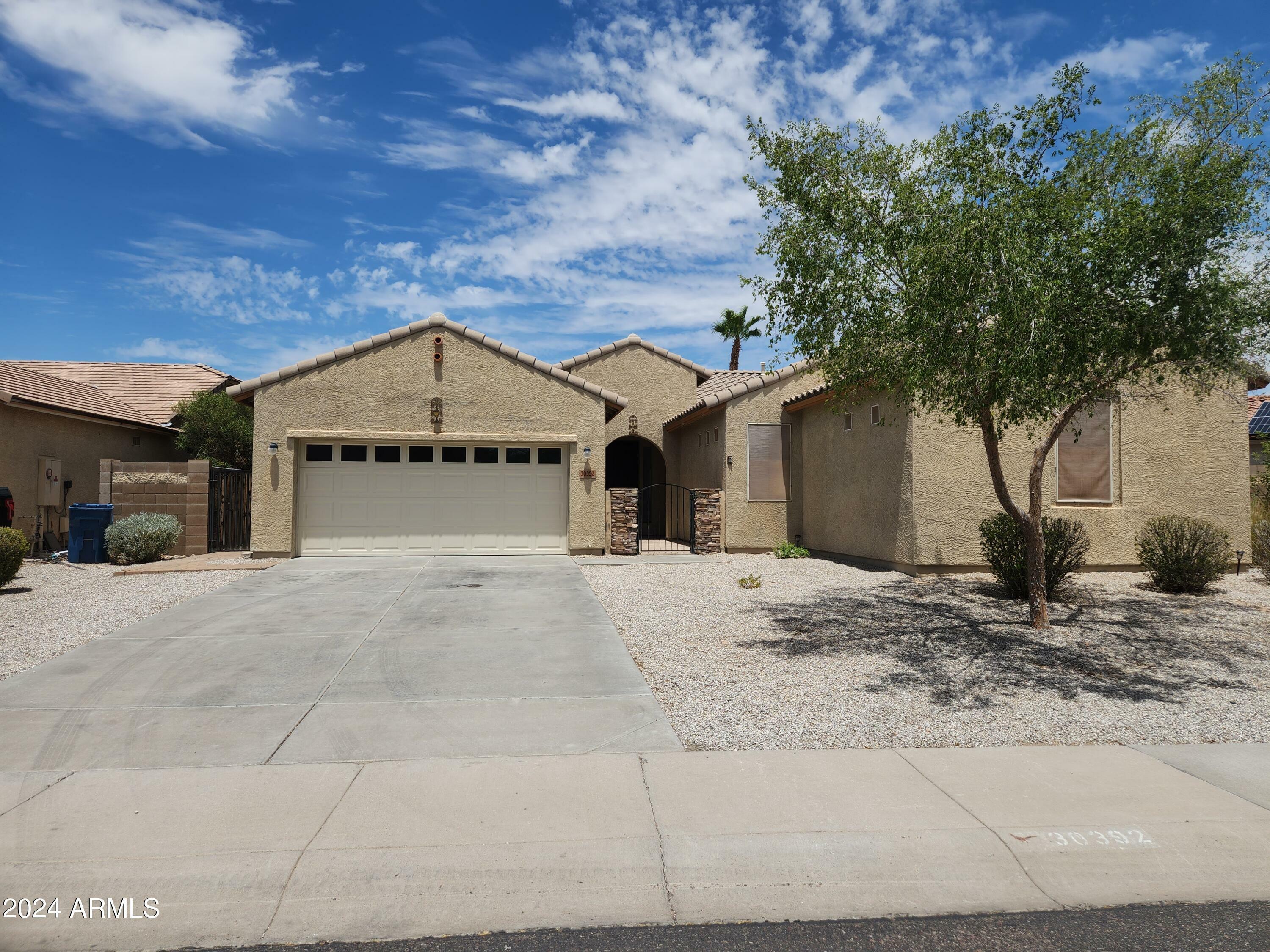 Property Photo:  30392 W Whitton Avenue  AZ 85396 