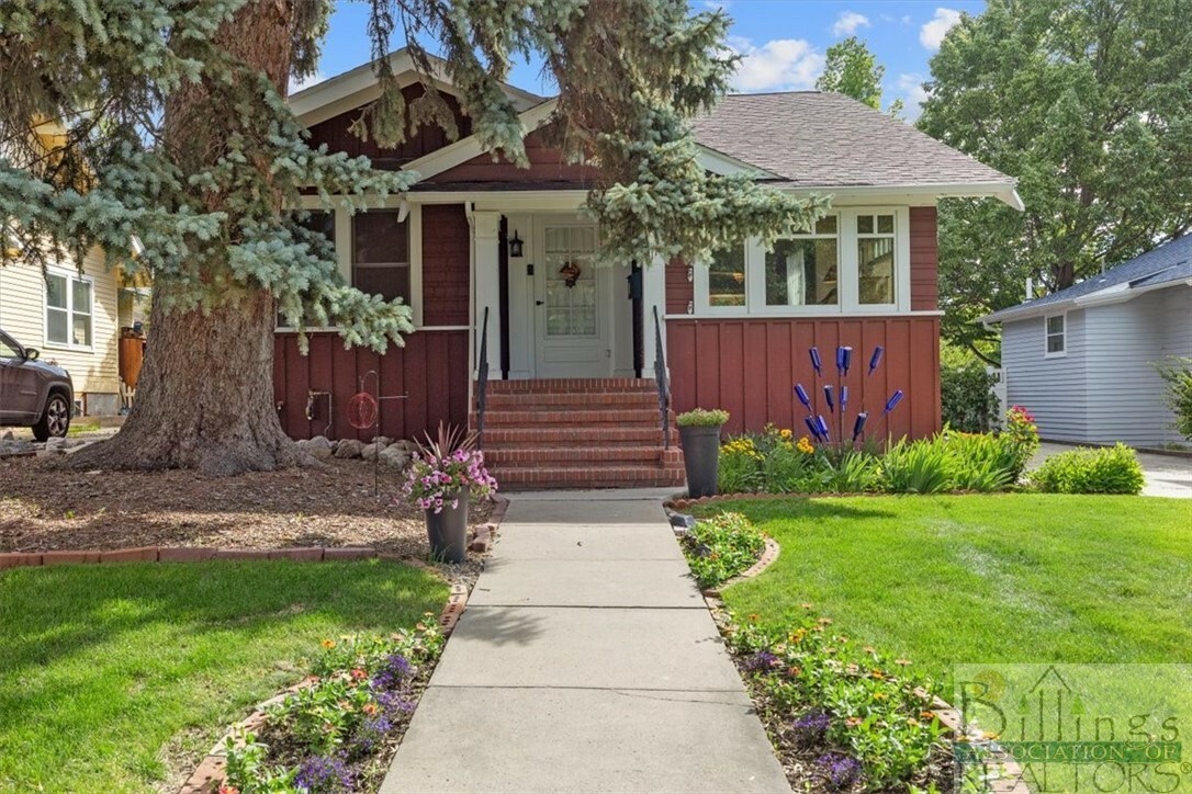 Property Photo:  1119 N 31st St  MT 59101 