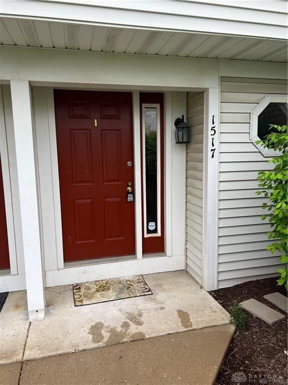 1517 Eagle Highlands Drive  Fairborn OH 45324 photo