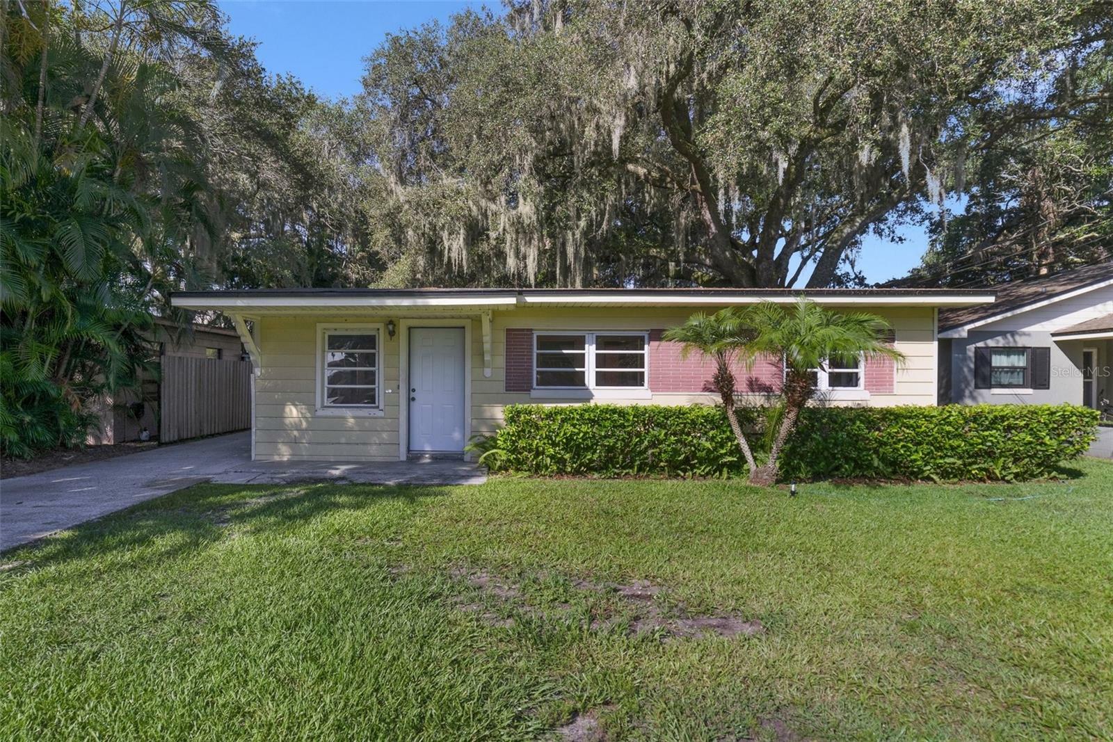 5464 Parkway Drive  Belle Isle FL 32809 photo