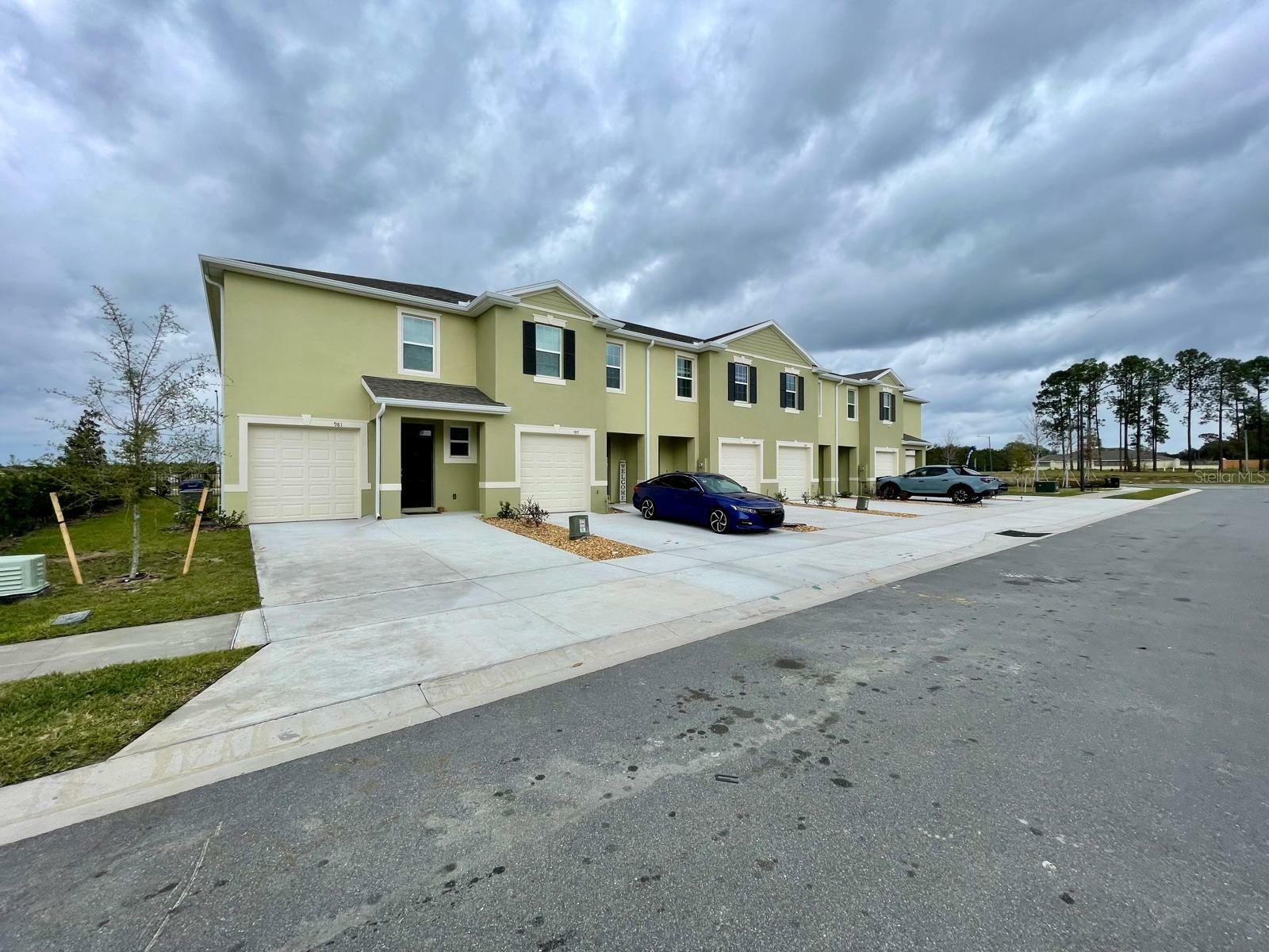 Property Photo:  973 Lido Drive  FL 34737 