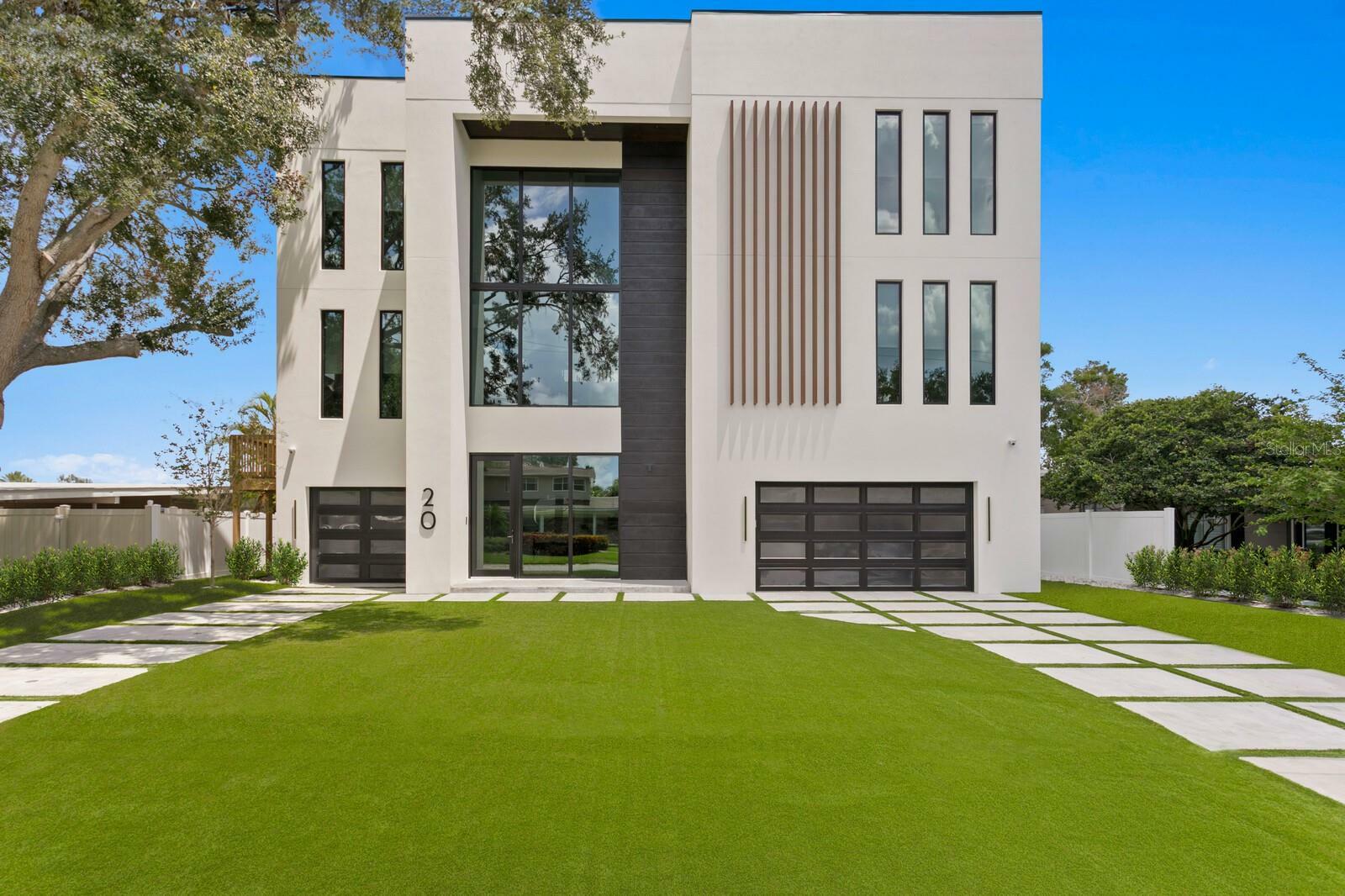 Property Photo: 20 Sandpiper Road FL 33609