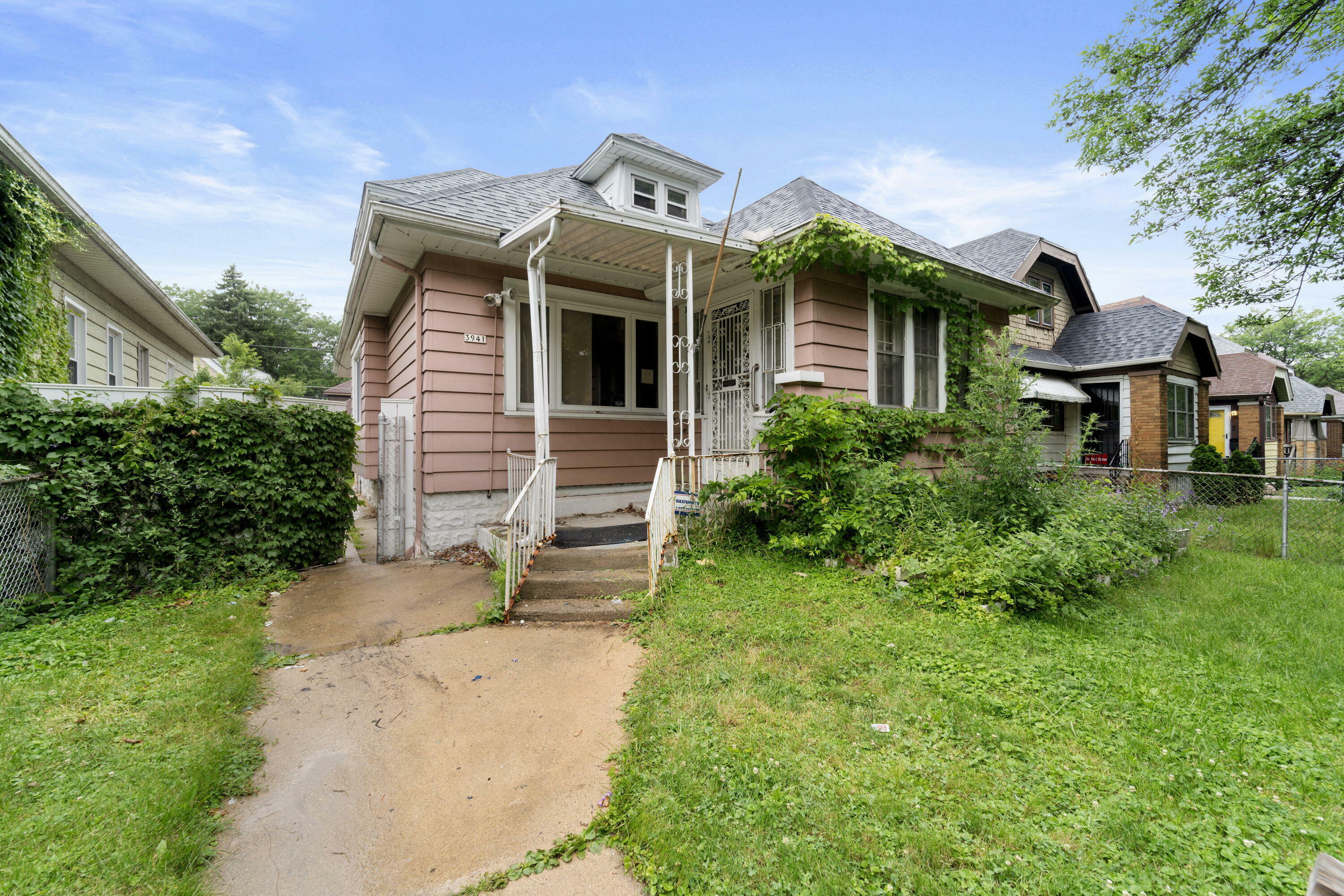 Property Photo:  3941 N 25th St  WI 53206 