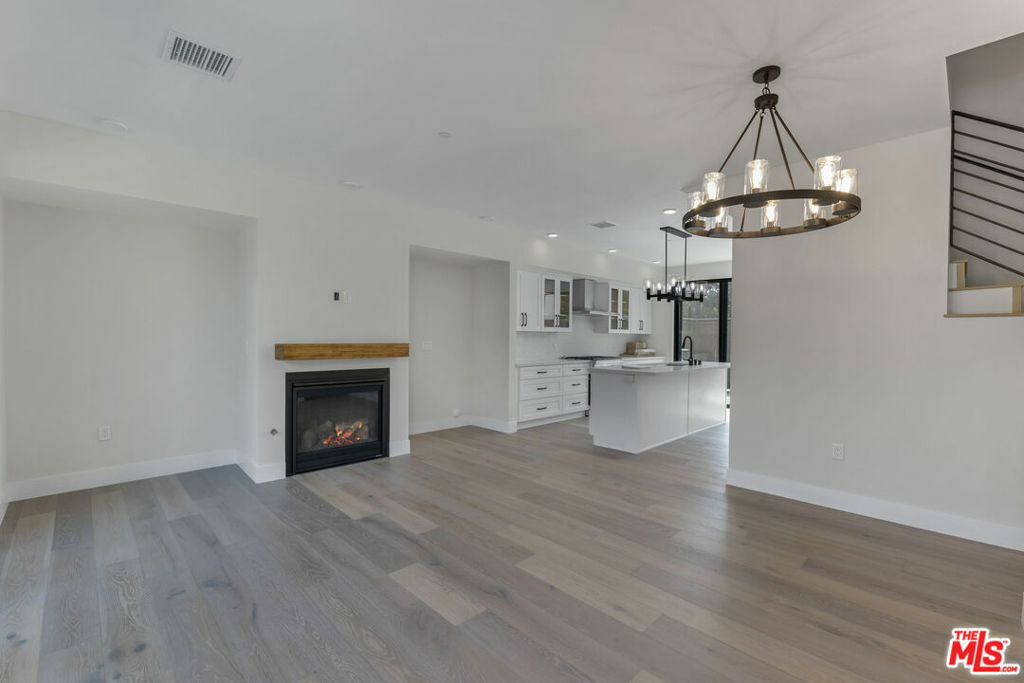 Property Photo:  6208 Tapia Drive C  CA 90265 