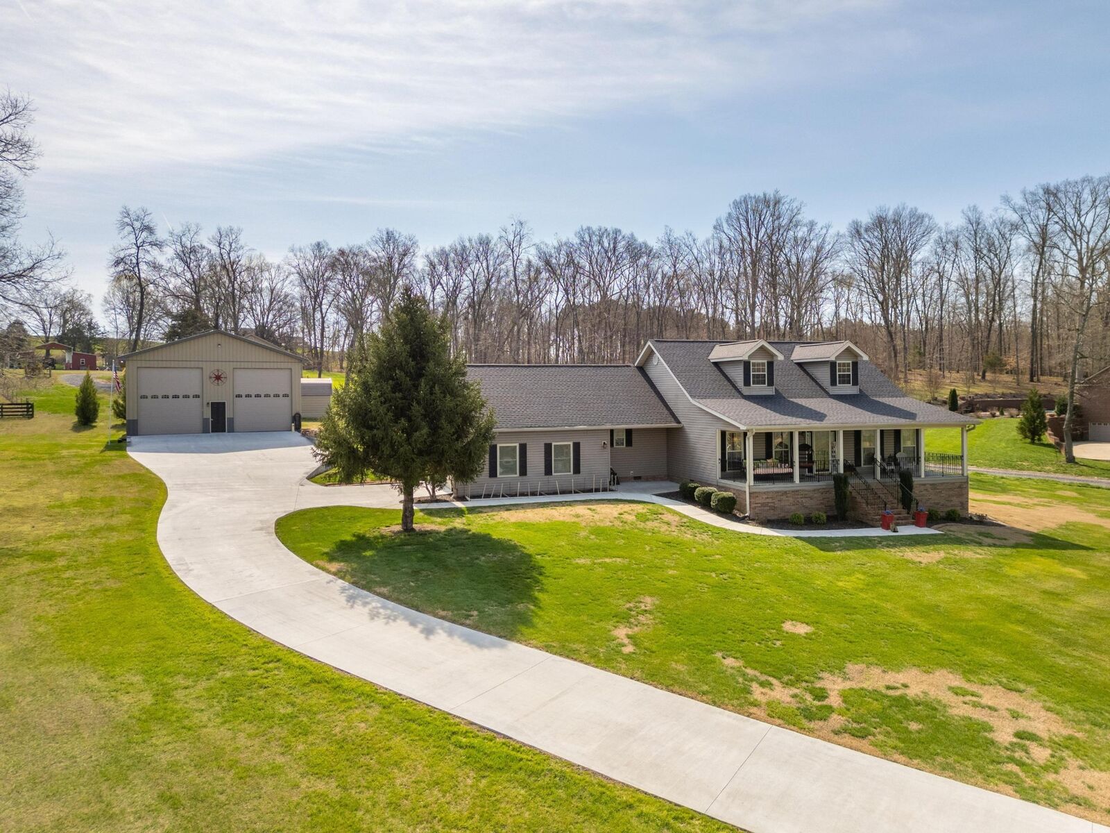 Property Photo: 139 County Road 726 TN 37370