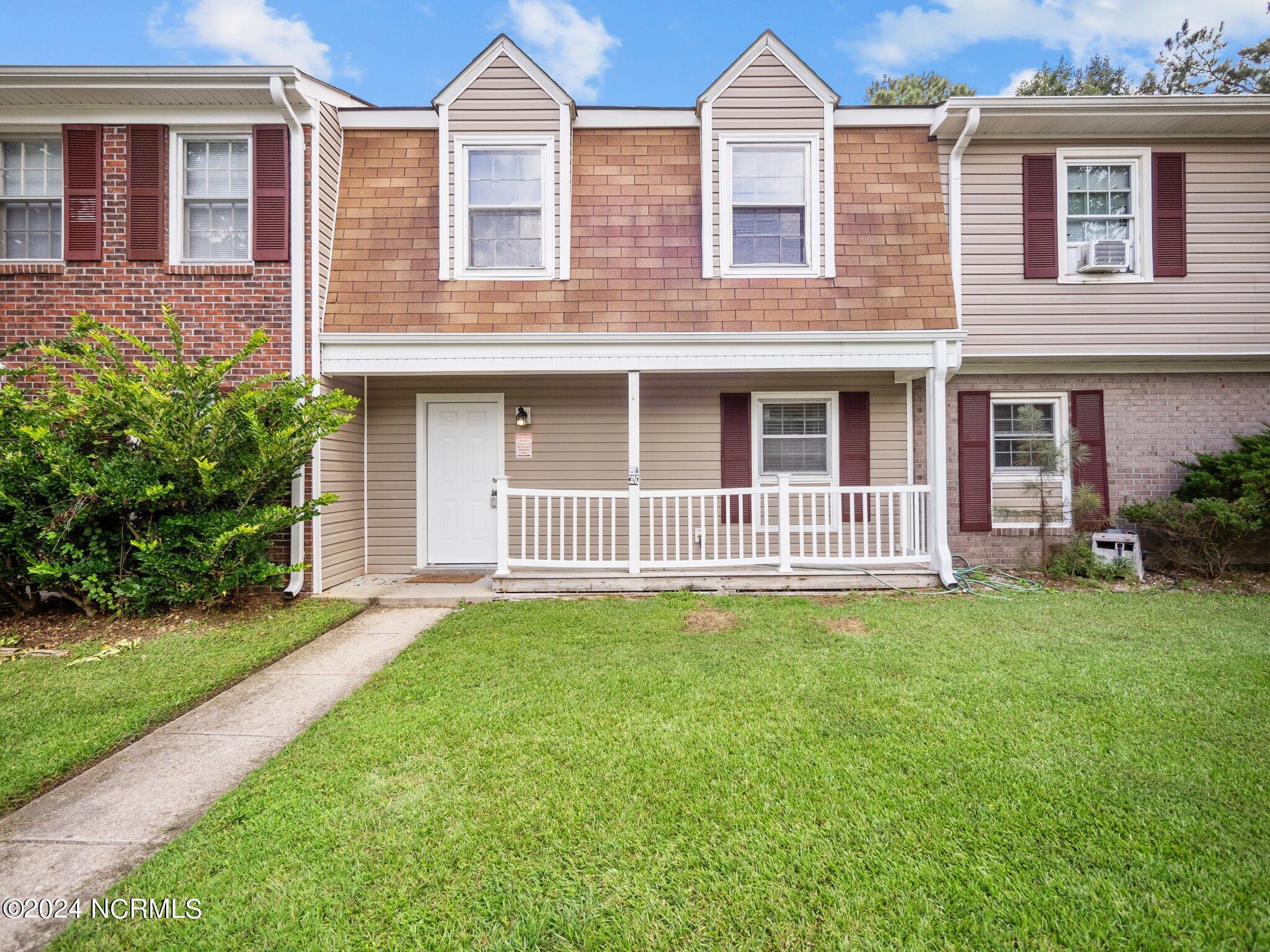 Property Photo: 108 Palace Circle NC 28546