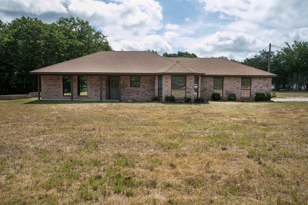 Property Photo:  2048 County Road 3540  TX 75765 