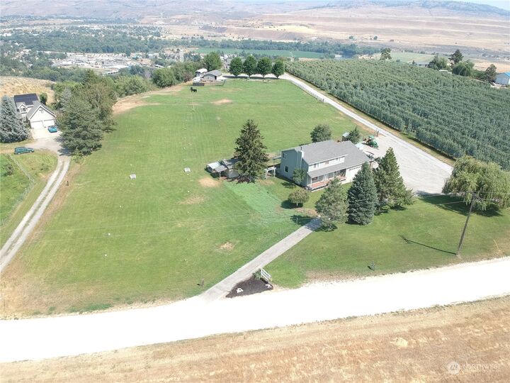 Property Photo: 21 A Panorama Point Road WA 98841