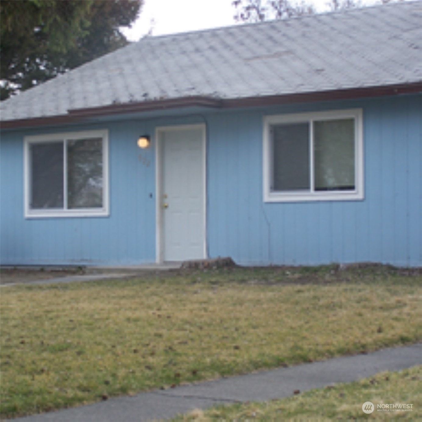 Property Photo:  920 922 Lowry Drive  WA 98837 