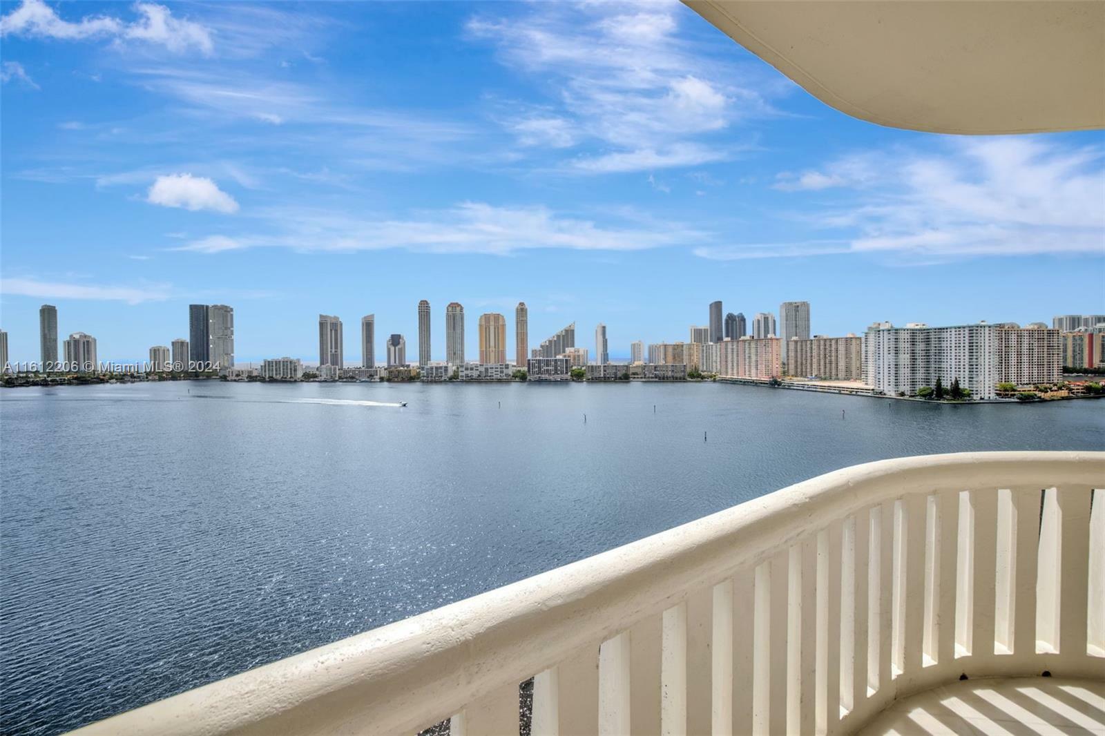 Property Photo:  3000 Island Blvd 1406  FL 33160 