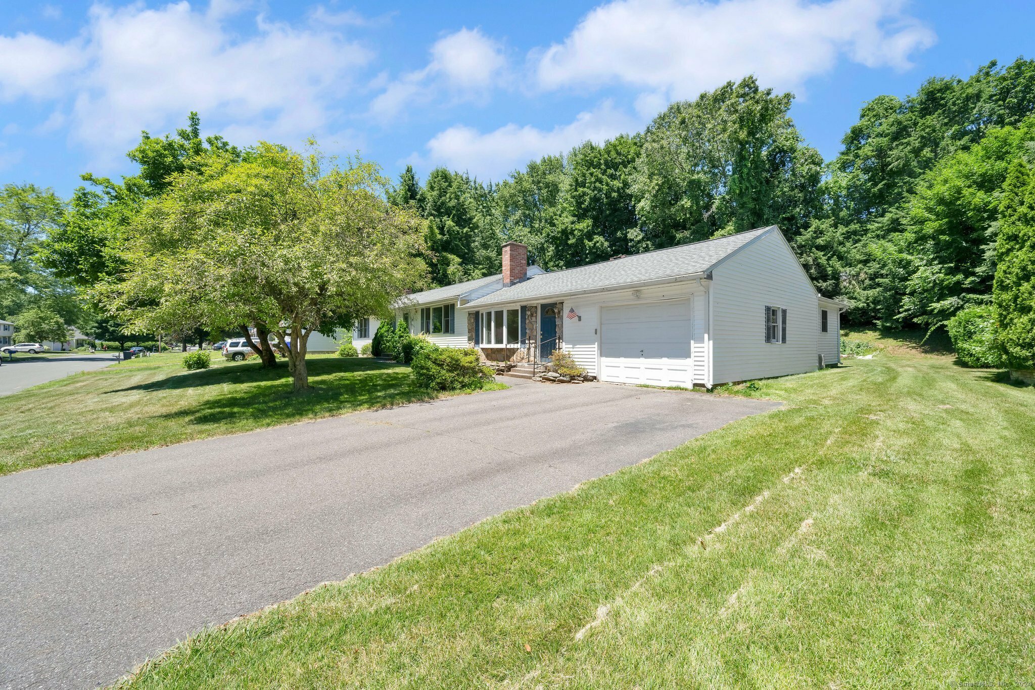 Property Photo:  31 Tyler Road  CT 06082 