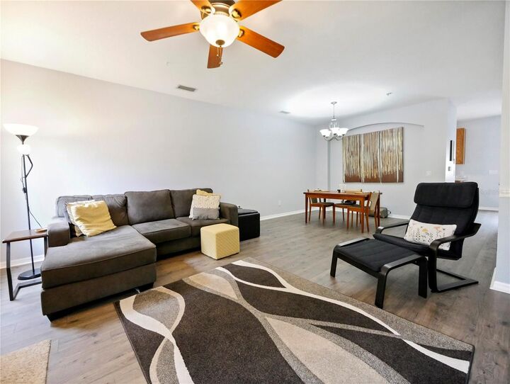 Property Photo:  13852 Daniels Landing Circle  FL 34787 